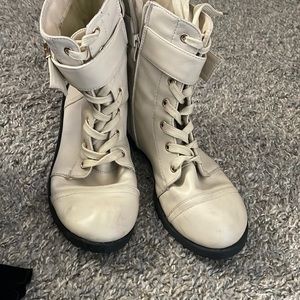Charles Albert cream boots